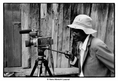 Essay über Dreharbeiten zu „Du bist mein Afrika“ erscheint in „Film & TV Kameramann“